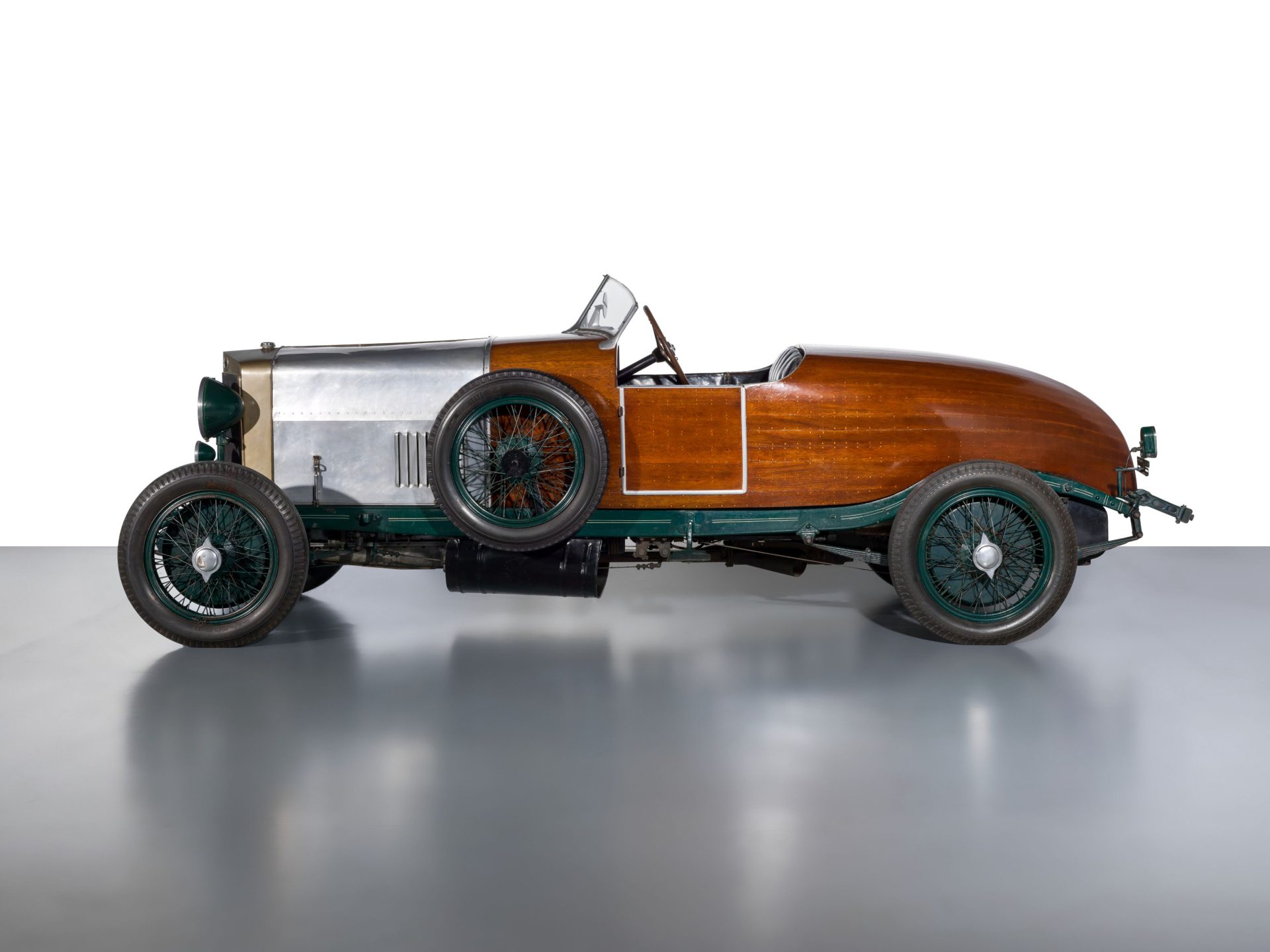 Alfa-Romeo-RL-SS-1926_02c_rid.jpg
